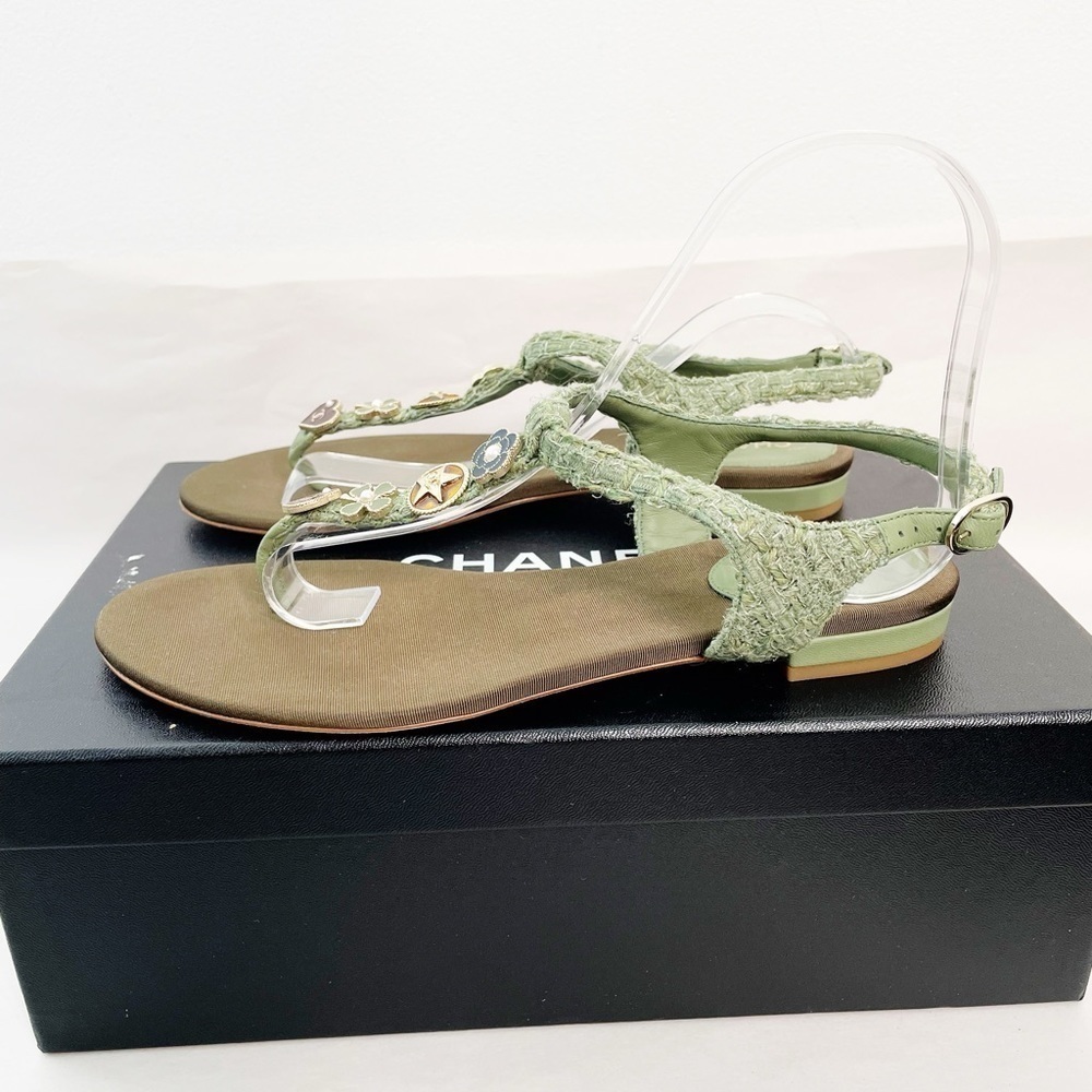 Chanel 17C CC Charm Tweed Sandals - Picture 2 of 8
